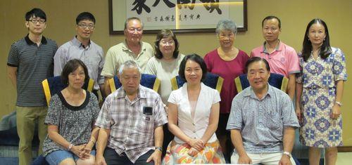 圖為副主委鄧亦蘭等與美國夏威夷洪門致公總堂前主席、夏威夷華人歷史研究中心事務所會長張帝倫先生等一行人合影.JPG